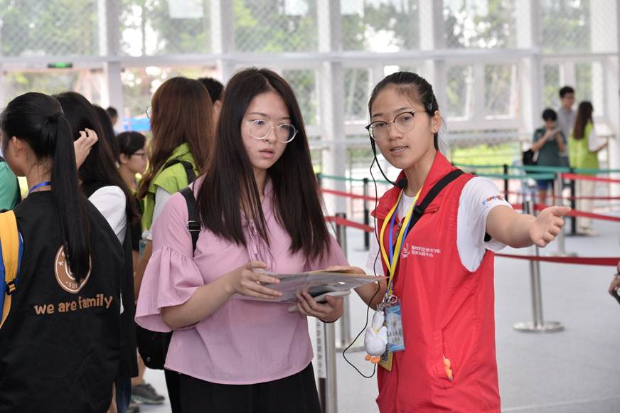 说明: D:\2018年新闻\9.8迎新\选\DSC_5287.JPG