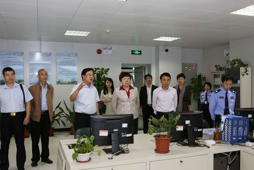 说明: D:\2018年新闻\11月9日 省教育会计学会\选\9R4A6062.JPG