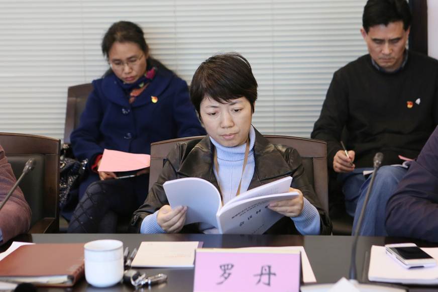 说明: F:\Users\Administrator\Desktop\1.21民主生活会\10.JPG