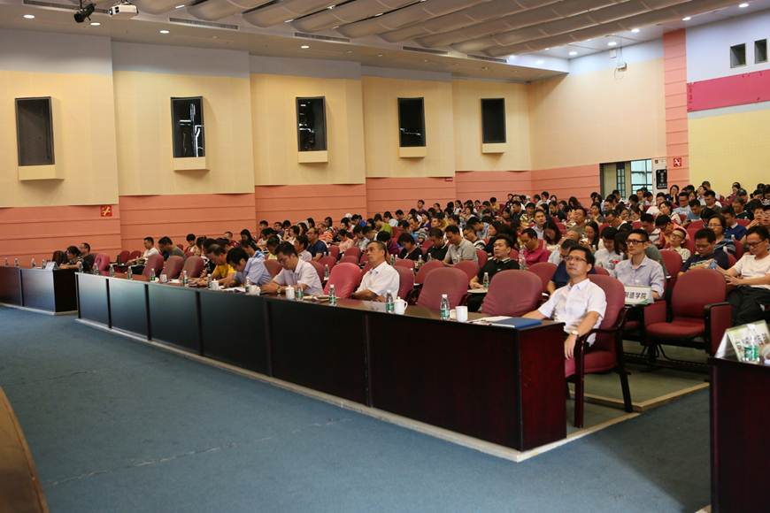 说明: D:\2019年新闻\9月18日 学校举办《习近平新时代中国特色社会主义思想学习纲要》宣讲会\选\3.JPG