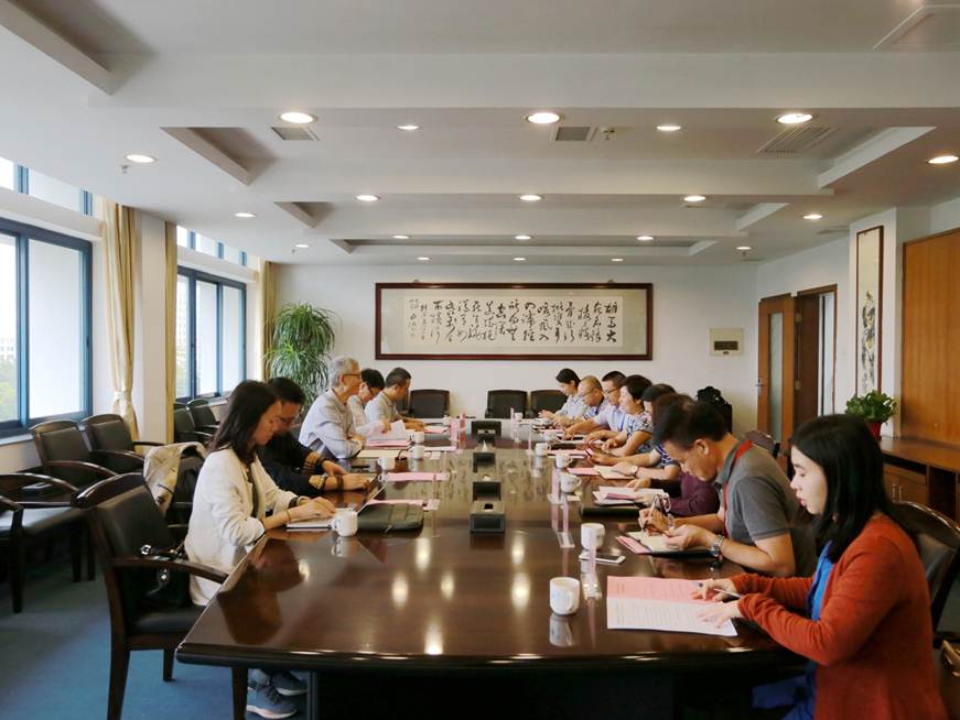 说明: D:\2019年新闻\佛山传媒集团党委书记宋卫东一行来访我校新闻稿\座谈会.jpg