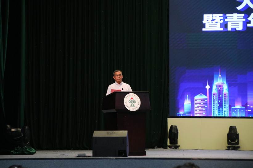 说明: D:\2019年新闻\科技节开幕式新闻稿\2.JPG